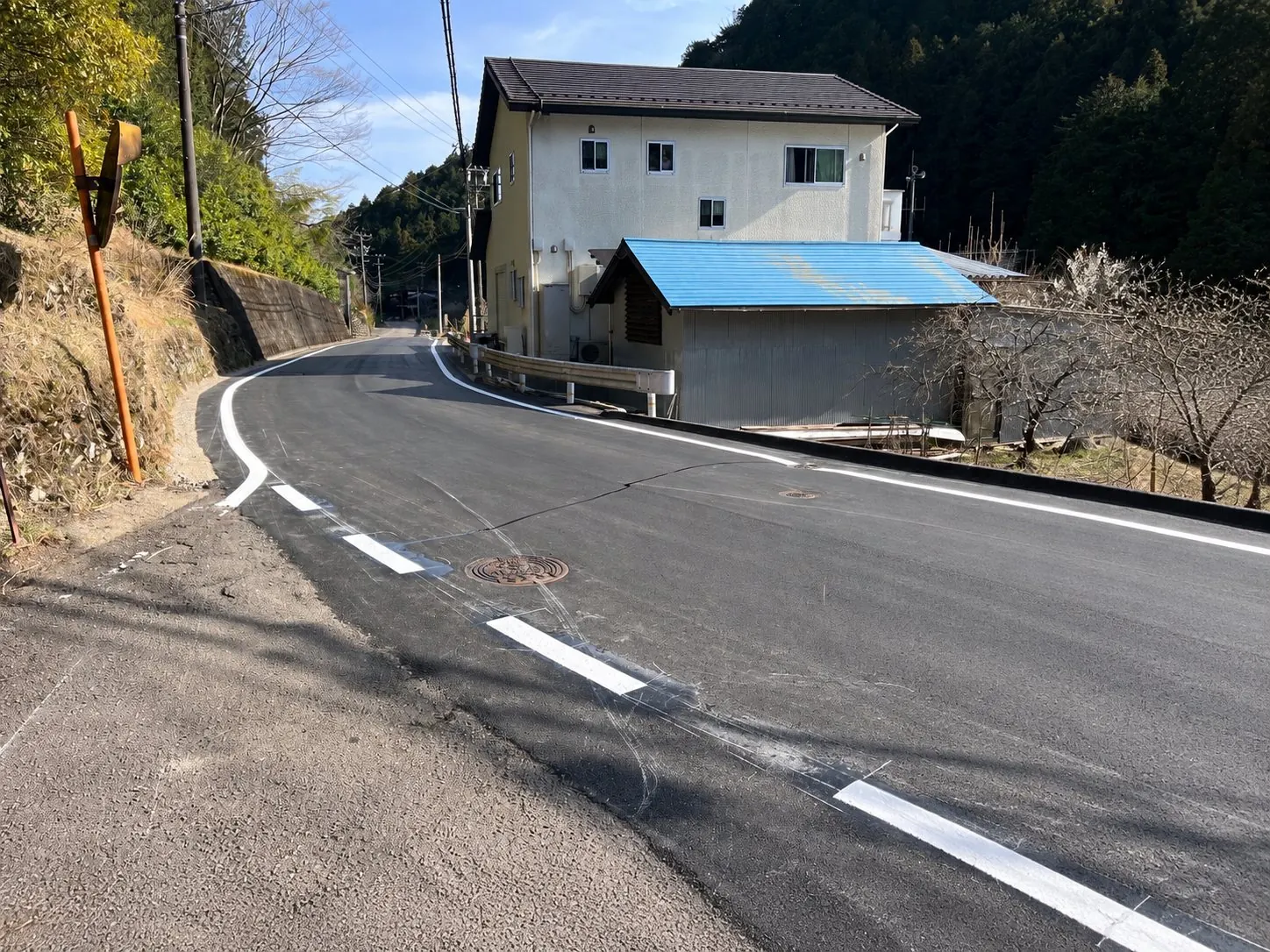 改良工事を終えた道路
